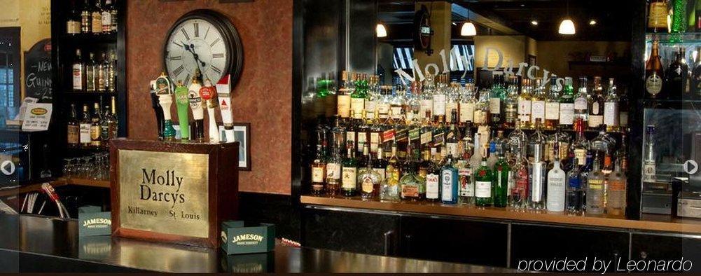 Seven Gables Inn, St Louis West, A Tribute Portfolio Hotel Clayton Restaurant billede