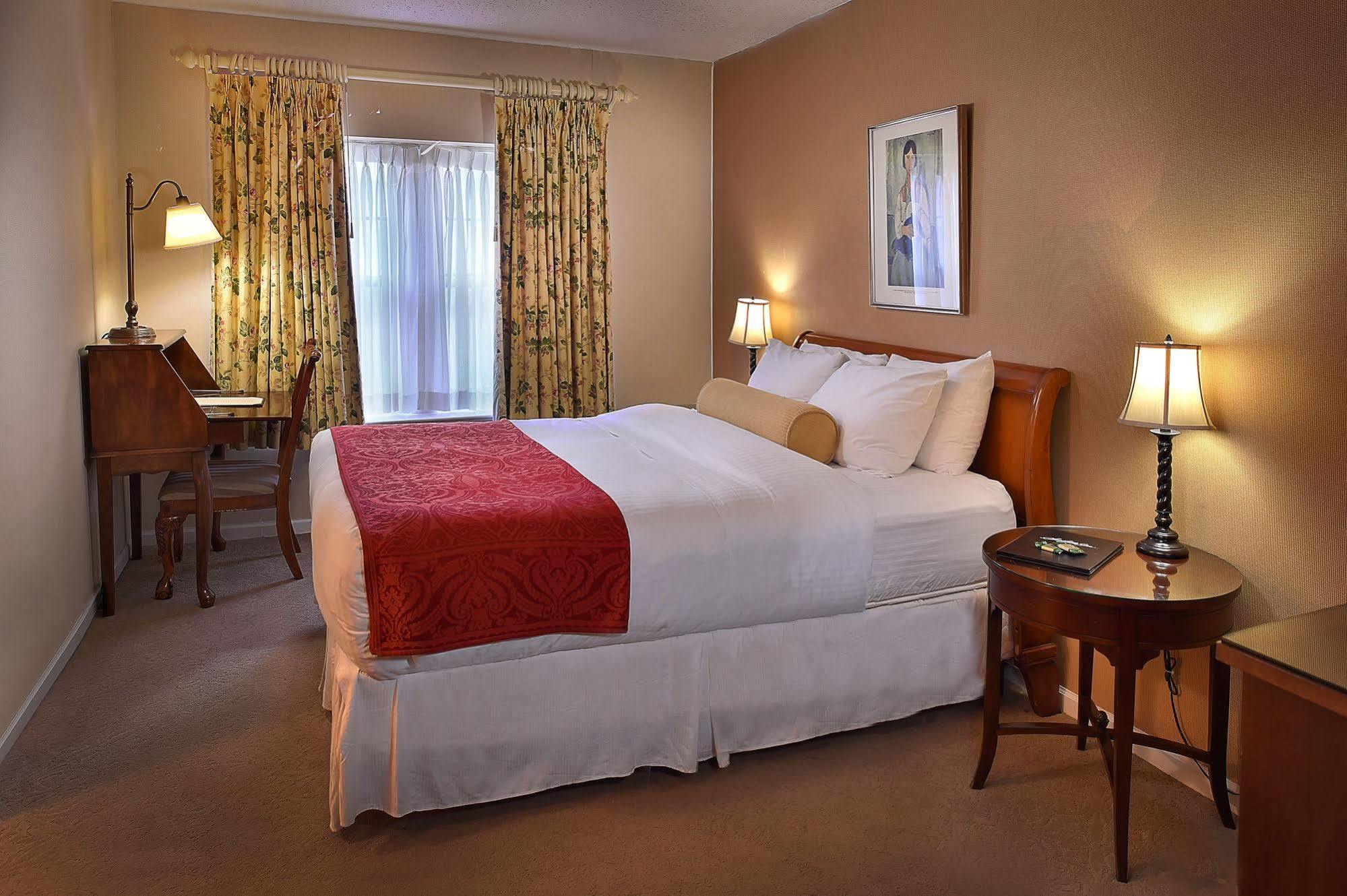 Seven Gables Inn, St Louis West, A Tribute Portfolio Hotel Clayton Eksteriør billede