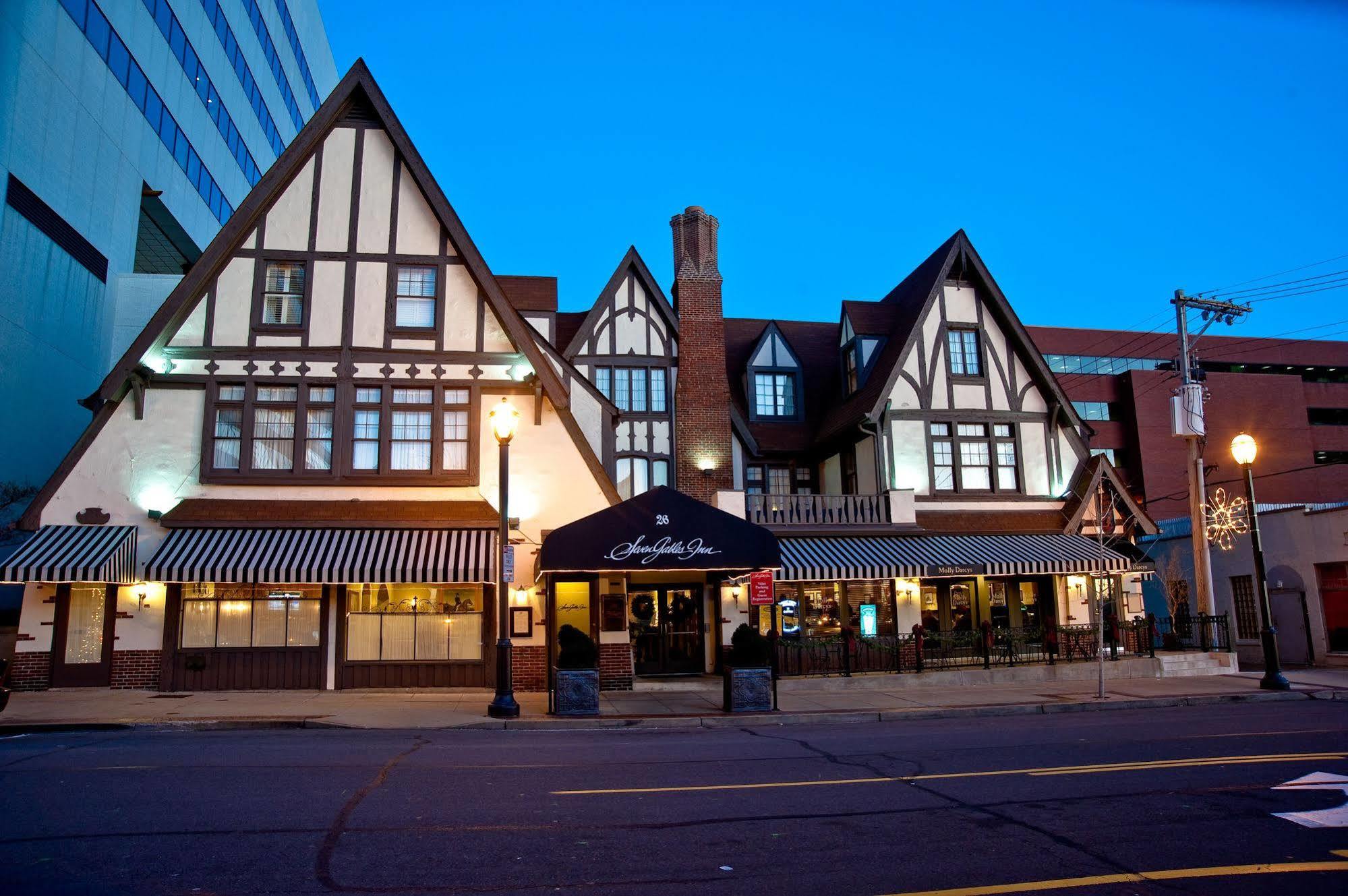Seven Gables Inn, St Louis West, A Tribute Portfolio Hotel Clayton Eksteriør billede